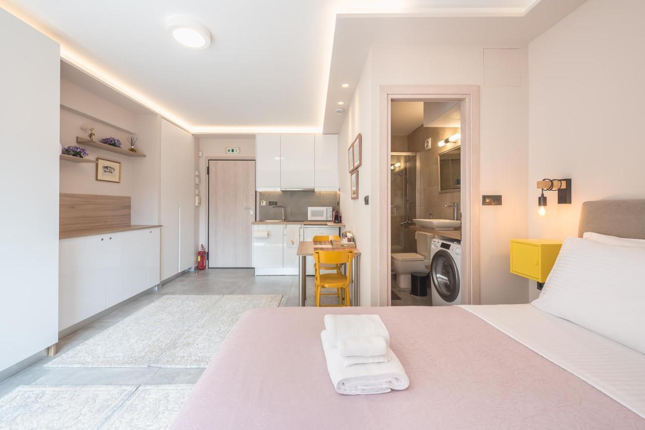 Apartamento ✰Bright, Renovated, Spacious And Cosy Studio✰ Atenas Exterior foto