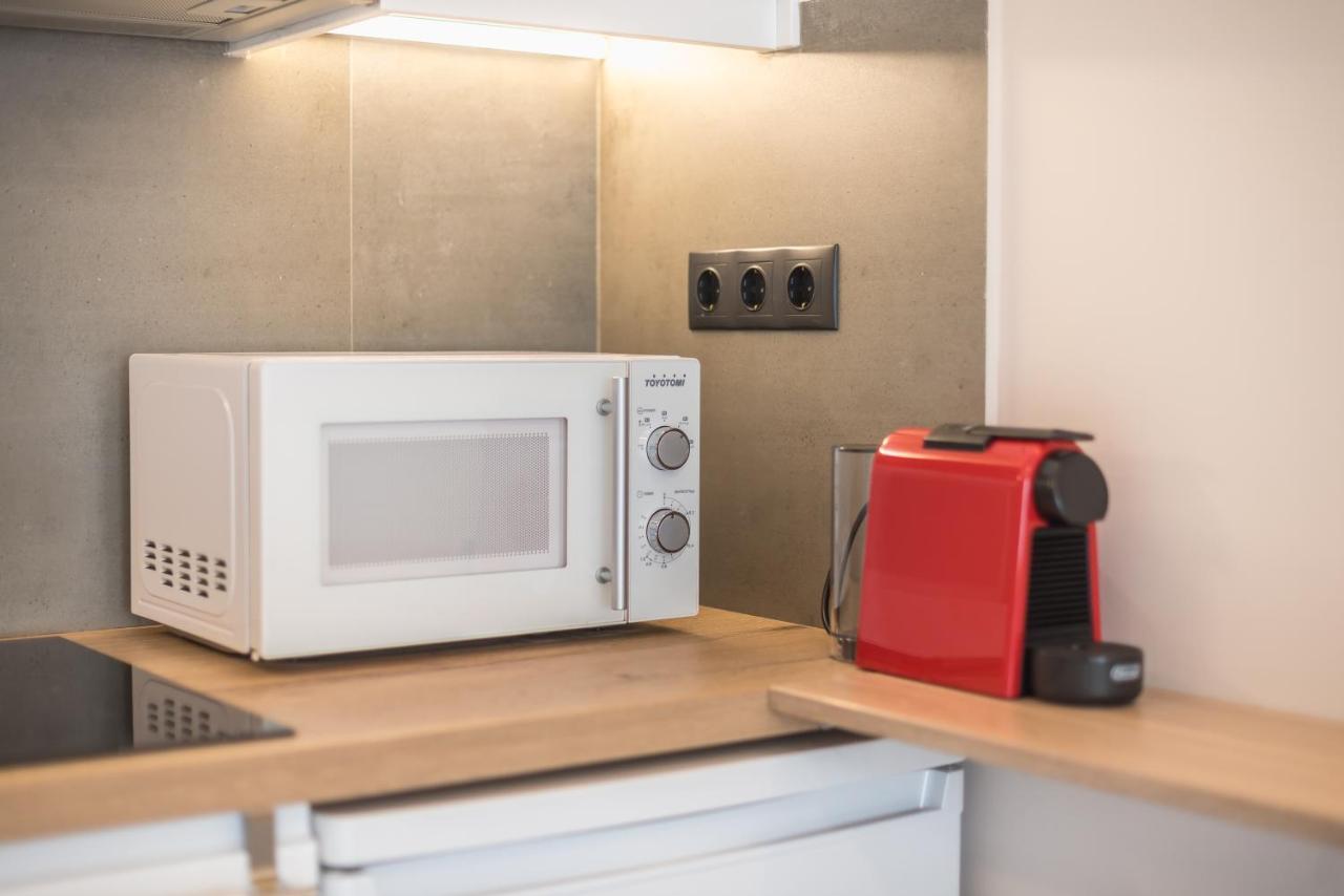 ✰Bright, Renovated, Spacious And Cosy Studio✰ Atenas Exterior foto