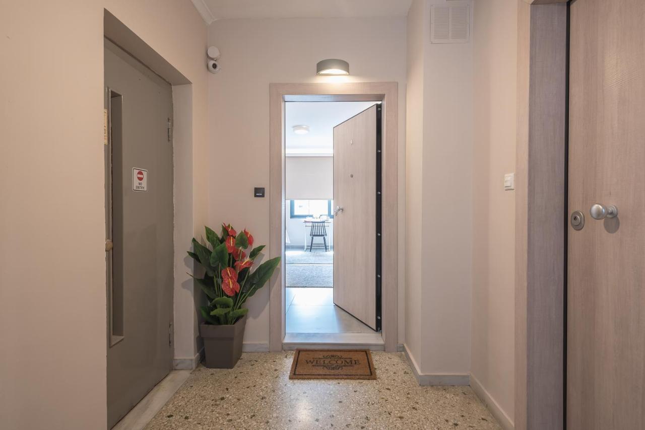 Apartamento ✰Bright, Renovated, Spacious And Cosy Studio✰ Atenas Exterior foto